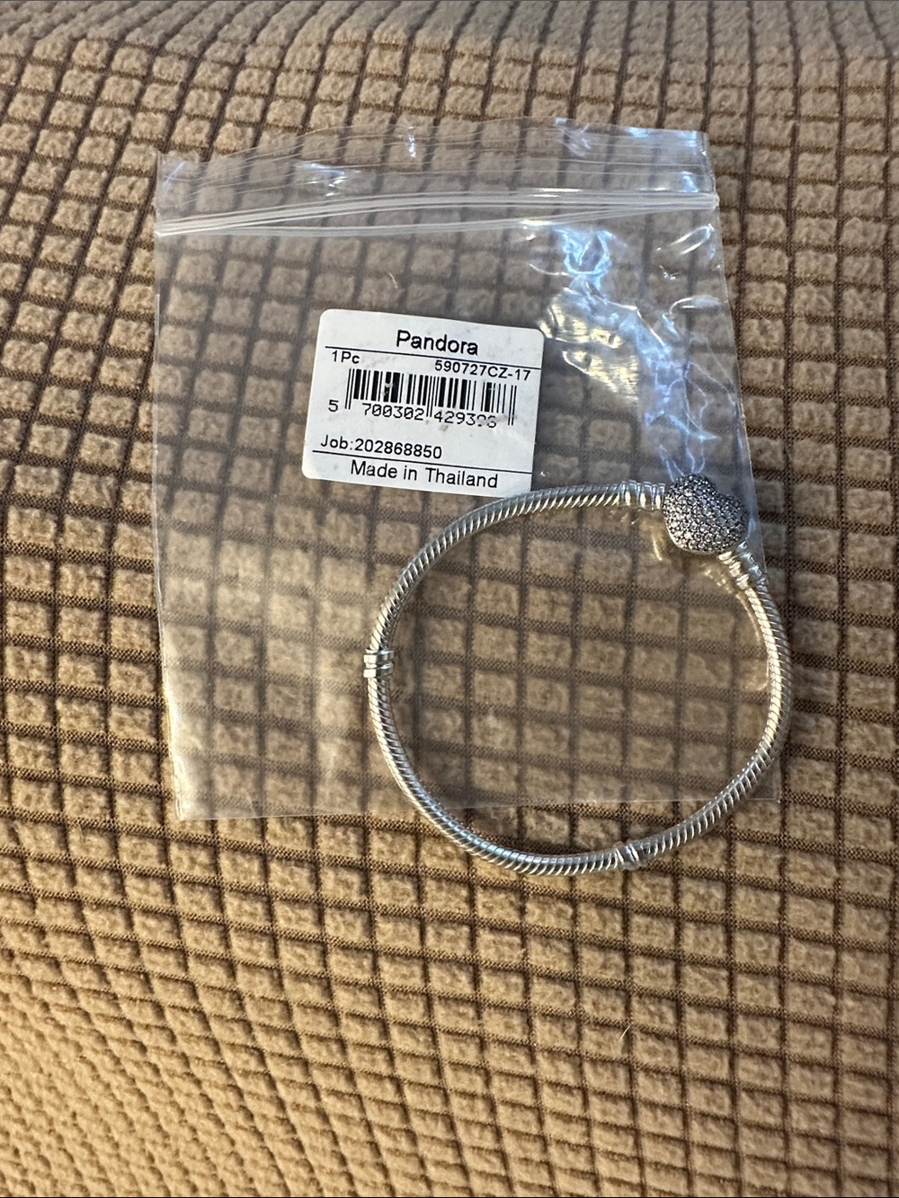 NWT Pandora Silver Pave Clasp Snake Chain Bracelet - Silver